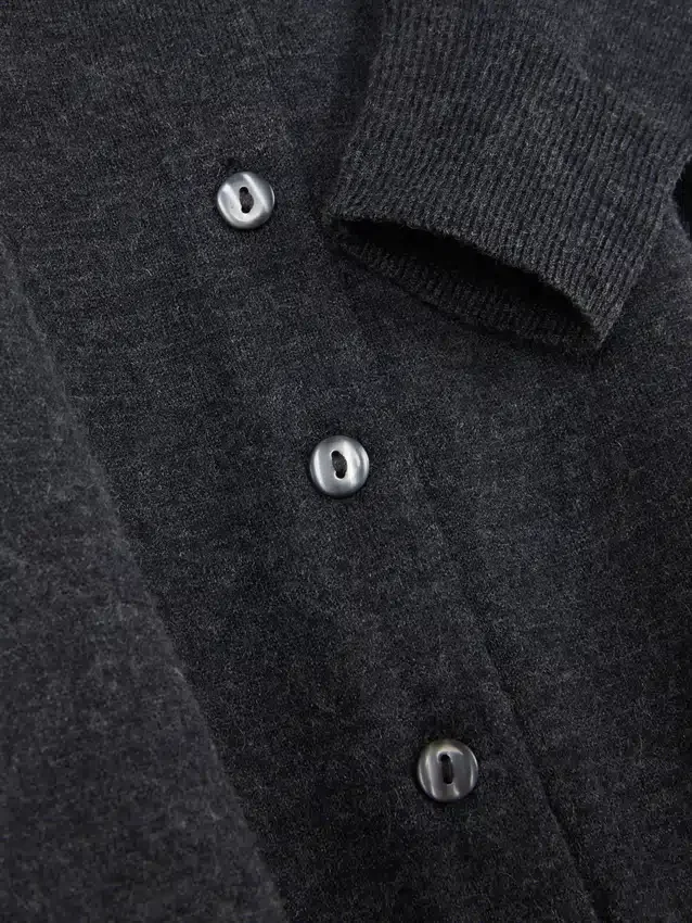 Langærmet cardigan med rund hals