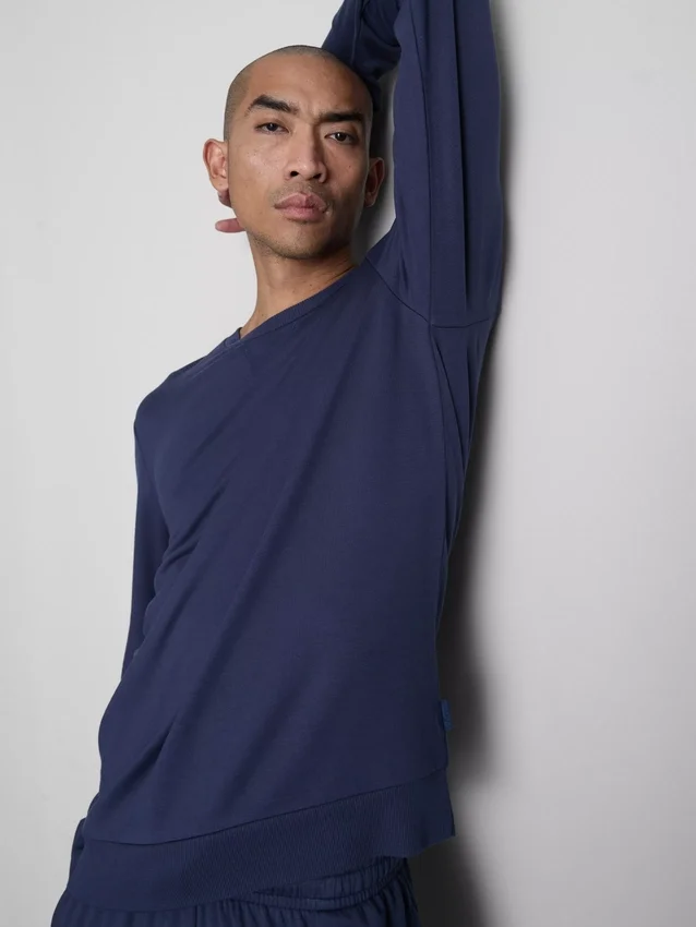 Langærmet pyjamasbluse