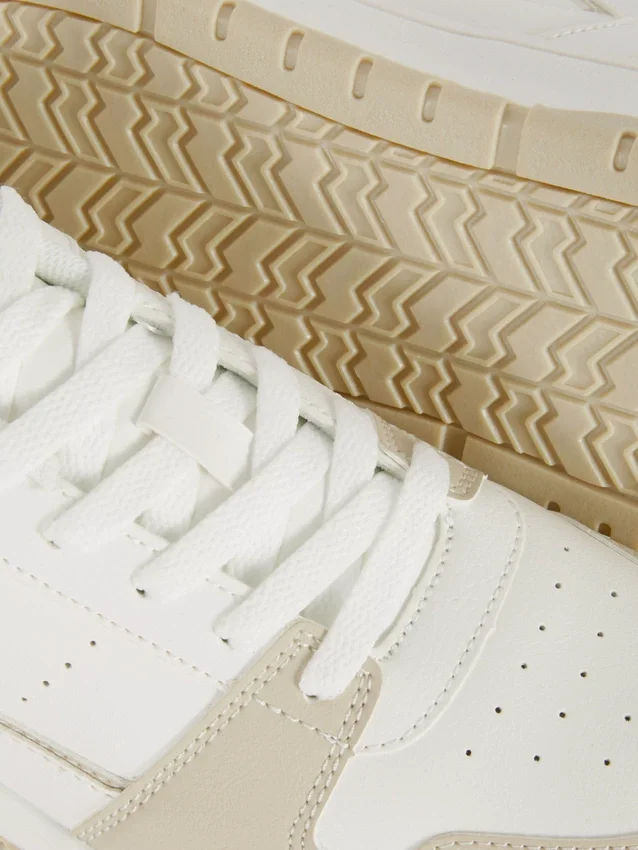 Lavtop sneakers