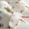 Lavtop-sneakers i canvas med blomsterprint