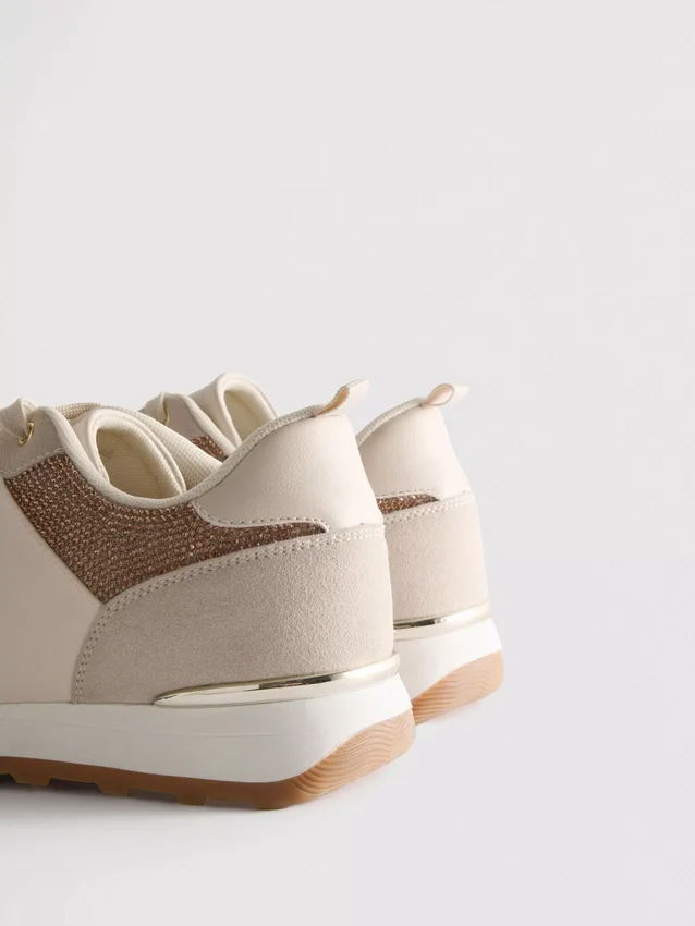 Lavtop-sneakers med Diamanta-detaljer