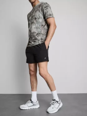 Løbeshorts med snøre