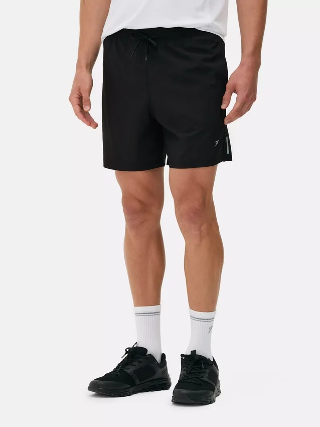 Løbeshorts med snøre