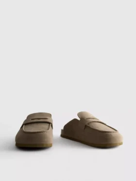 Loafer-træsko