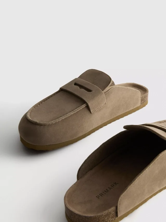 Loafer-træsko