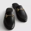 Loafers i imiteret læder med snaffle-bit-spænder