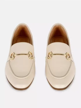Loafers i imiteret læder med snaffle-detaljer