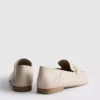 Loafers med snaffle-detalje