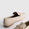 Loafers med snaffle-detalje
