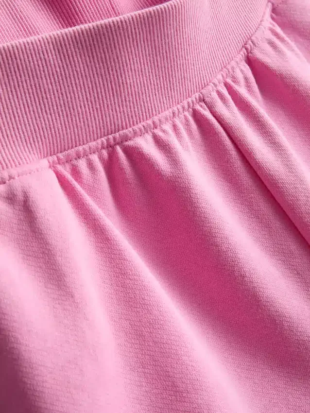 Loungeshorts i bomuld med splittet kant