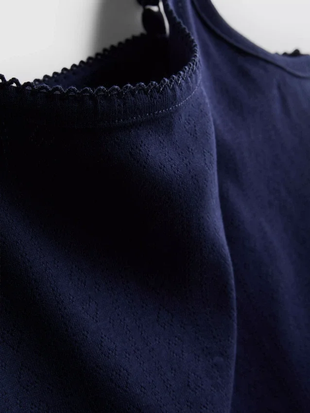 Loungetop i bomuldsrig pointelle-cami
