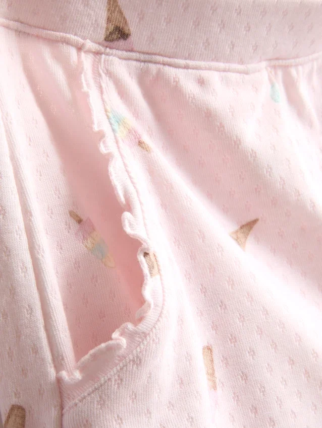 Love to Lounge-pyjamasser med flæser