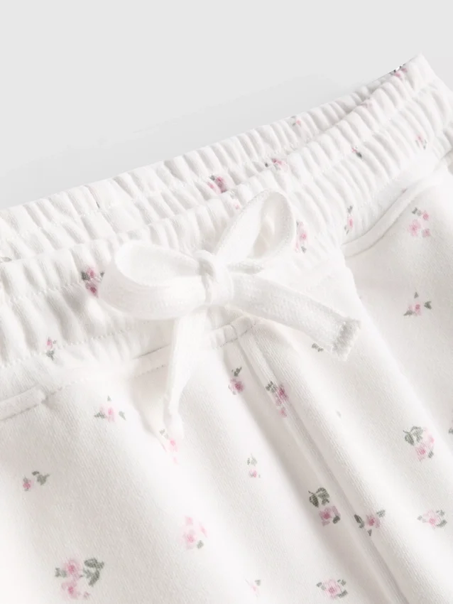 Løse shorts med blomsterprint i bomuldsblanding