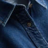 Løst siddende bomuldsdenim-skjorte med knapper