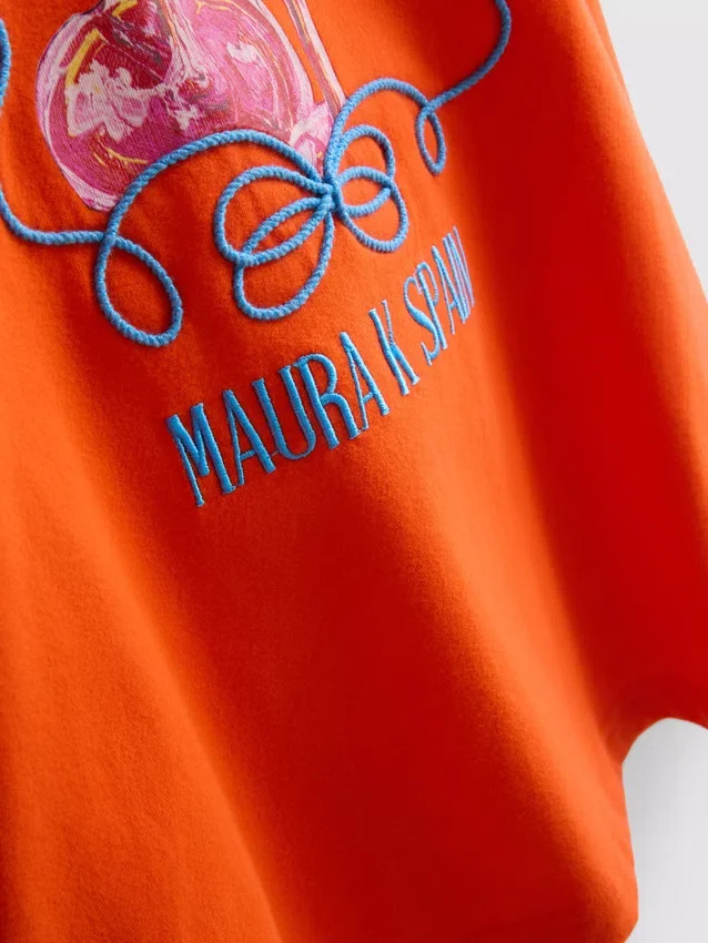 Maura K Spanien afslappet T-shirt med grafisk print