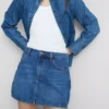 Mini-nederdel i bomuldsdenim