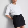 Mini-nederdel i bomuldsdenim