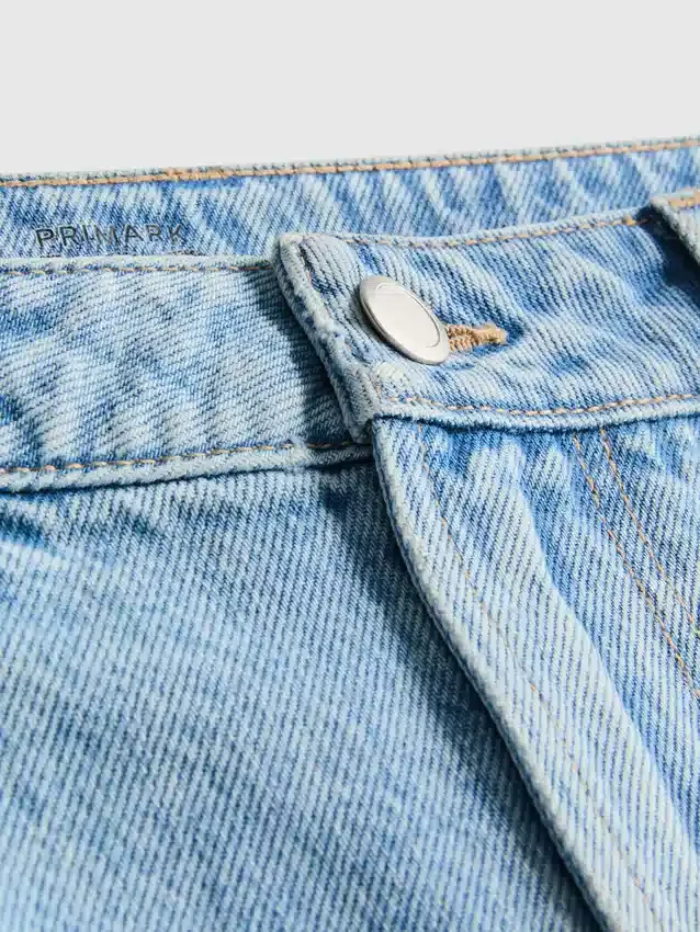 Mini-nederdel i bomuldsdenim