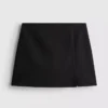 Miniskirt med slids i nederkanten