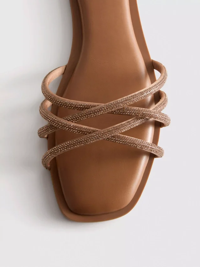 Mule-sandaler i Diamanta-vævning