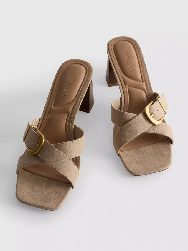 Mule-sandaler med spænde og blokhæl