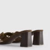 Mule-sandaler med spænde og blokhæl