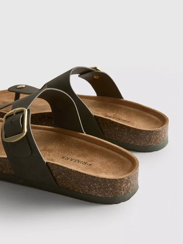 Mule-sandaler med T-bar og spænde