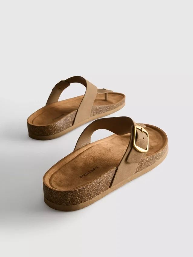 Mule-sandaler med T-bar og spænde