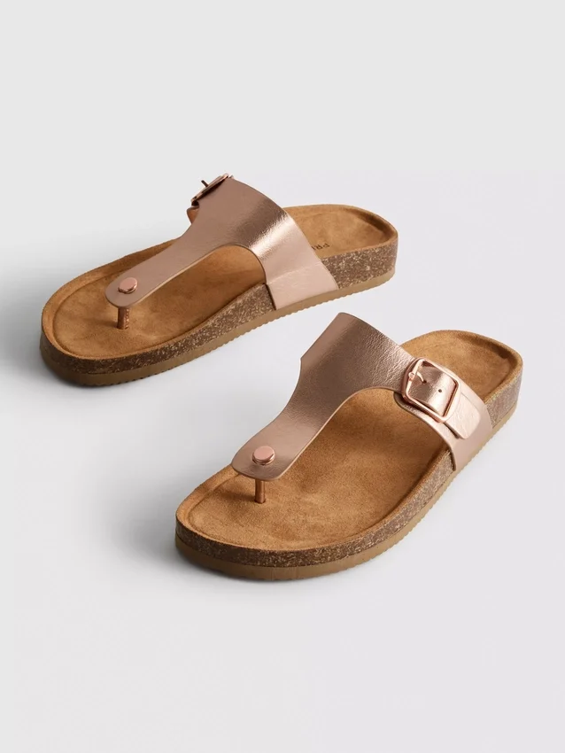 Mule-sandaler med T-bar og spænde