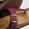 Mule-sandaler med T-bar og spænde