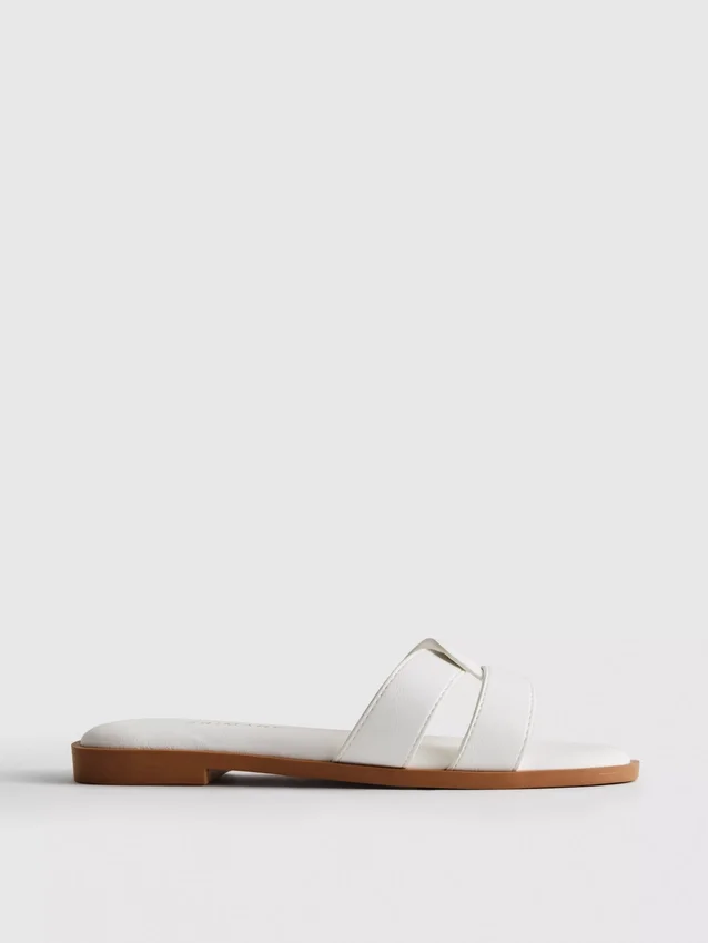Mulesandaler med snoede remme