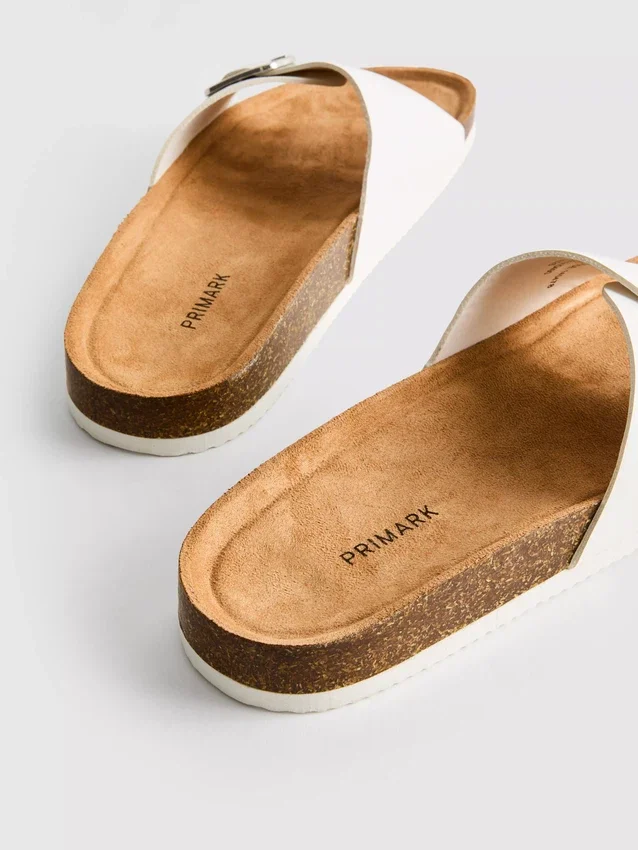 Mulesandaler med spænde