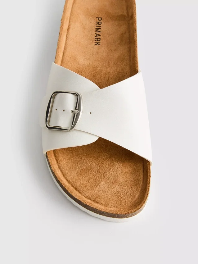 Mulesandaler med spænde