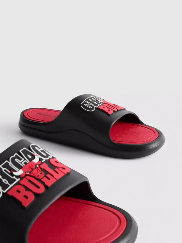 NBA Chicago Bulls-pool-sandaler