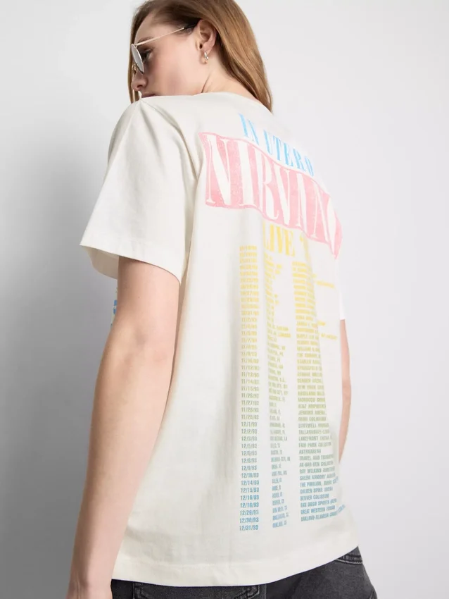 Nirvana bomulds-T-shirt med regnbue-motiv