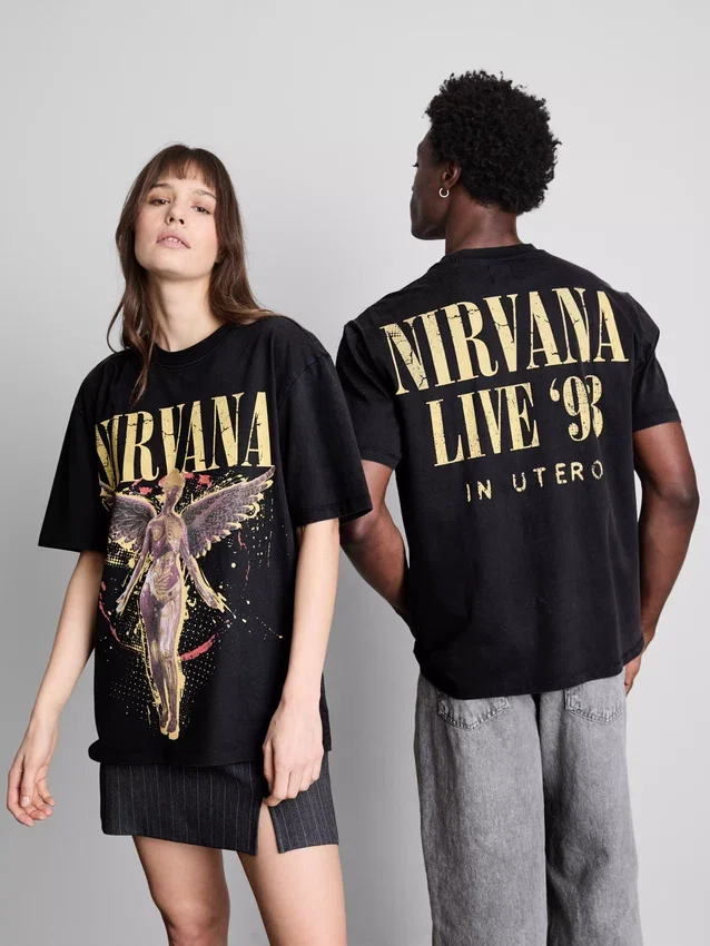Nirvana-skjorte med engel-motiv