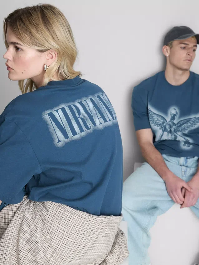 Nirvana-skjorte med engel-motiv