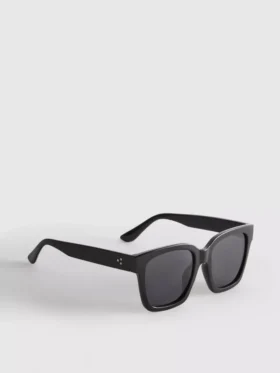 Overdimensionerede solbriller i cat-eye-stil