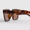 Overdimensionerede solbriller i cat-eye-stil