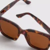 Overdimensionerede solbriller i cat-eye-stil