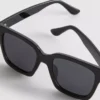 Overdimensionerede solbriller i cat-eye-stil