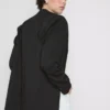 Oversized blazer med enkeltradet knaplukning