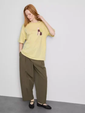 Oversized grafisk boyfriend-T-shirt i bomuld