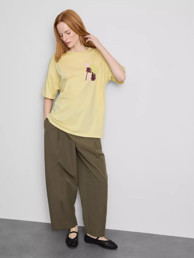 Oversized grafisk boyfriend-T-shirt i bomuld