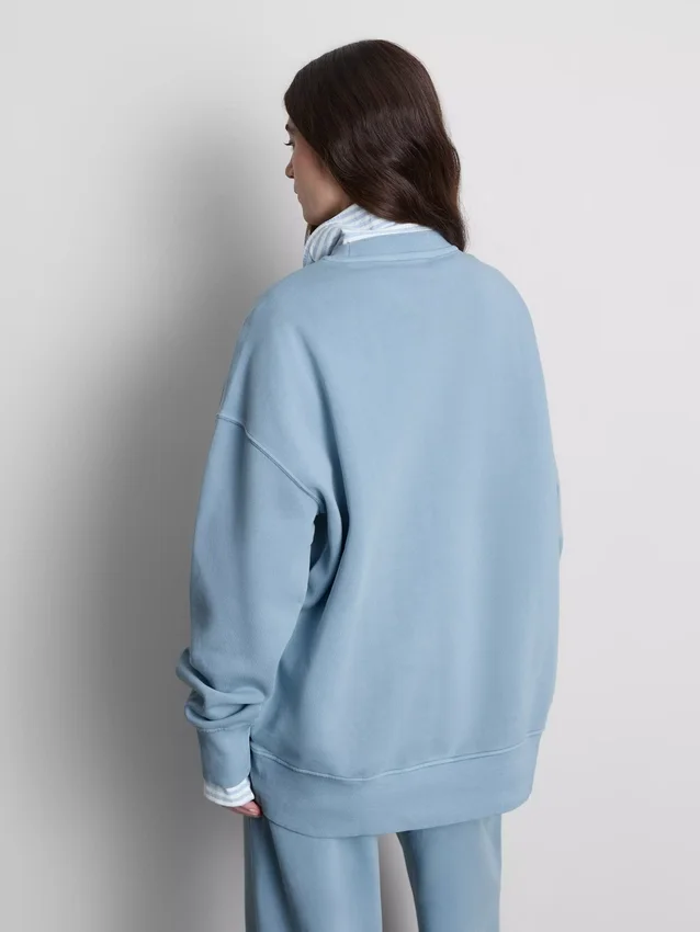 Oversized sweatshirt med sænkede skuldre