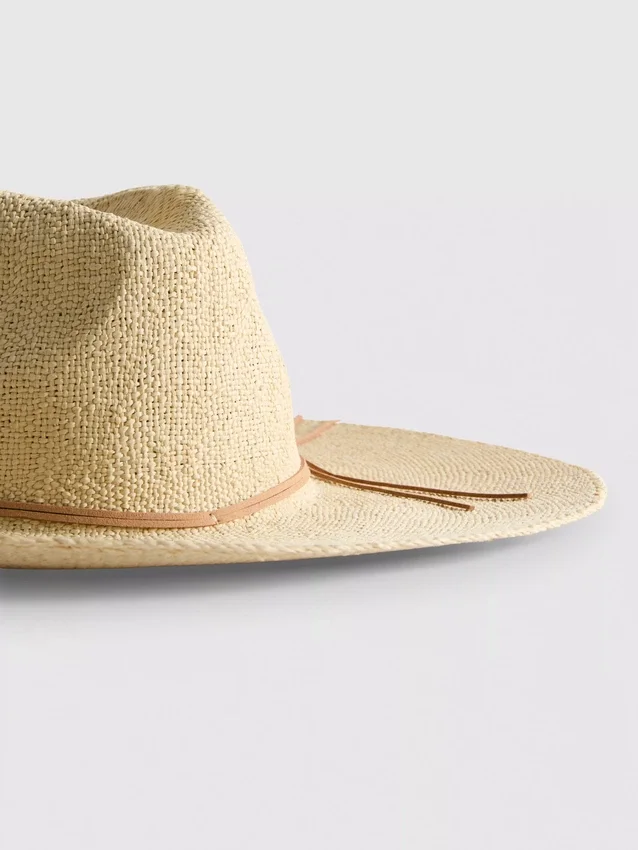 Panamahat med bred skygge