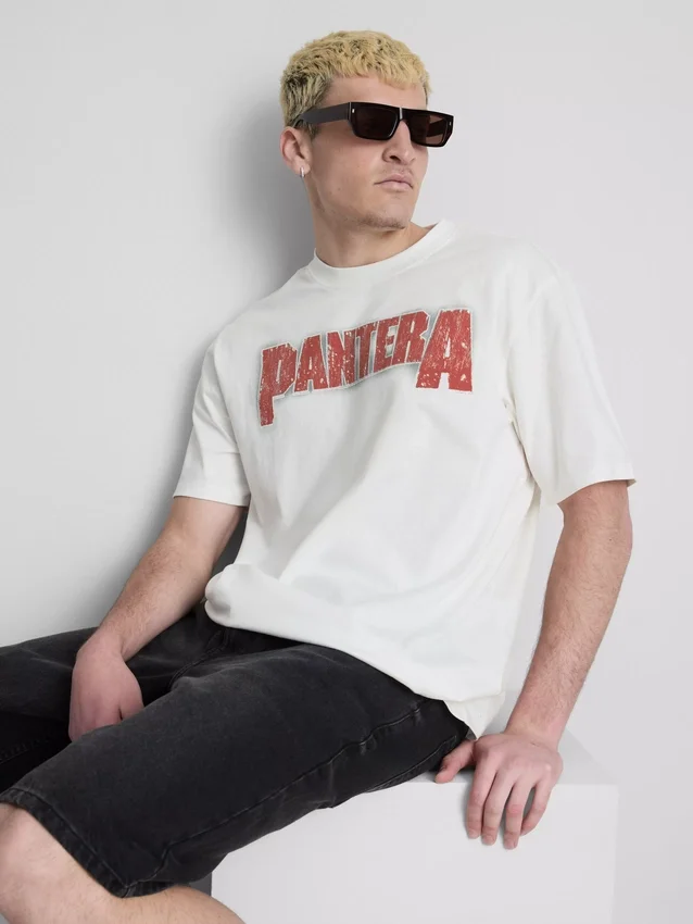 Pantera-T-shirt med grafisk motiv