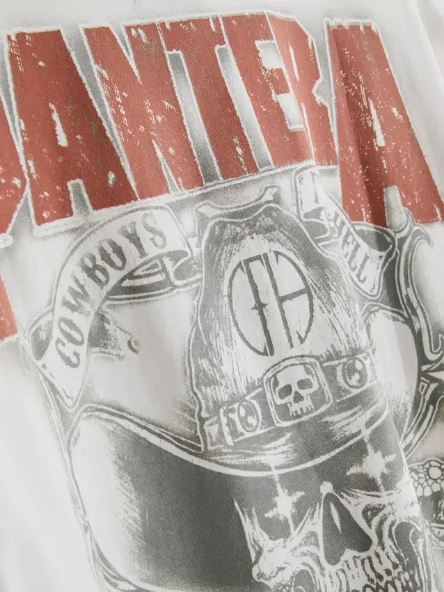 Pantera-T-shirt med grafisk motiv