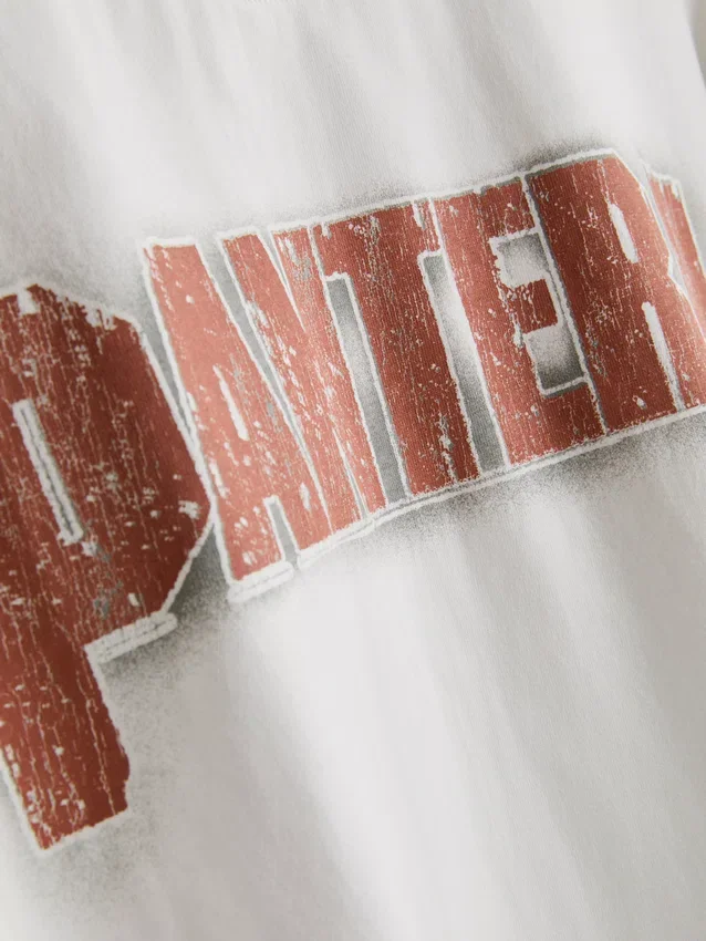 Pantera-T-shirt med grafisk motiv
