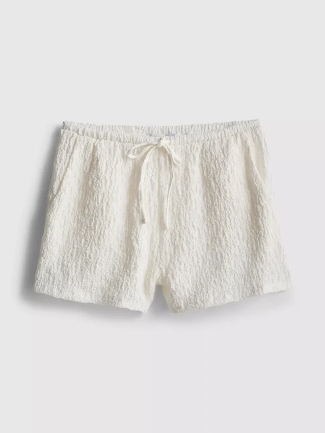 Paula Echevarría afslappede krøllede shorts